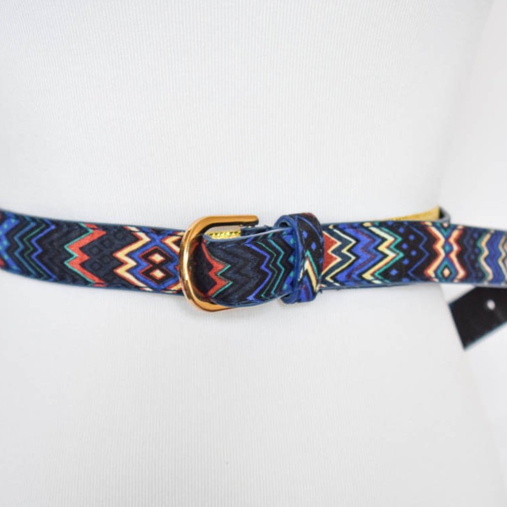 Zig Zag Print All In One Fanny Pack, Bag and Belt - Picture 3 of 7